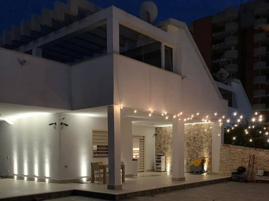 Villa a Bari in Via Michele Quintavalle, 1 - Foto 5