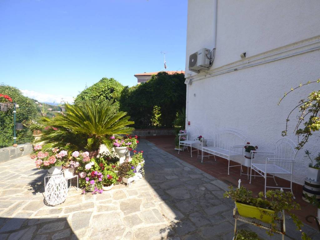 Villa a La spezia in Via Montalbano, 146 - Foto 4