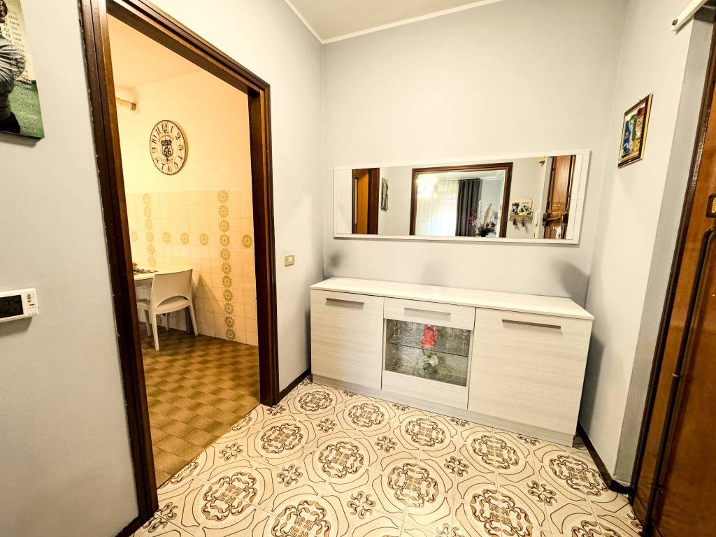 Appartamento a Castiglione delle stiviere in Via Giovan Battista Pergolesi, 38 - Foto 3