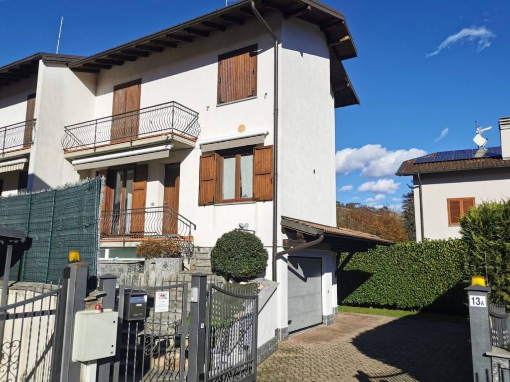 Villa a Cuasso al monte in Via per Besano - Foto 3