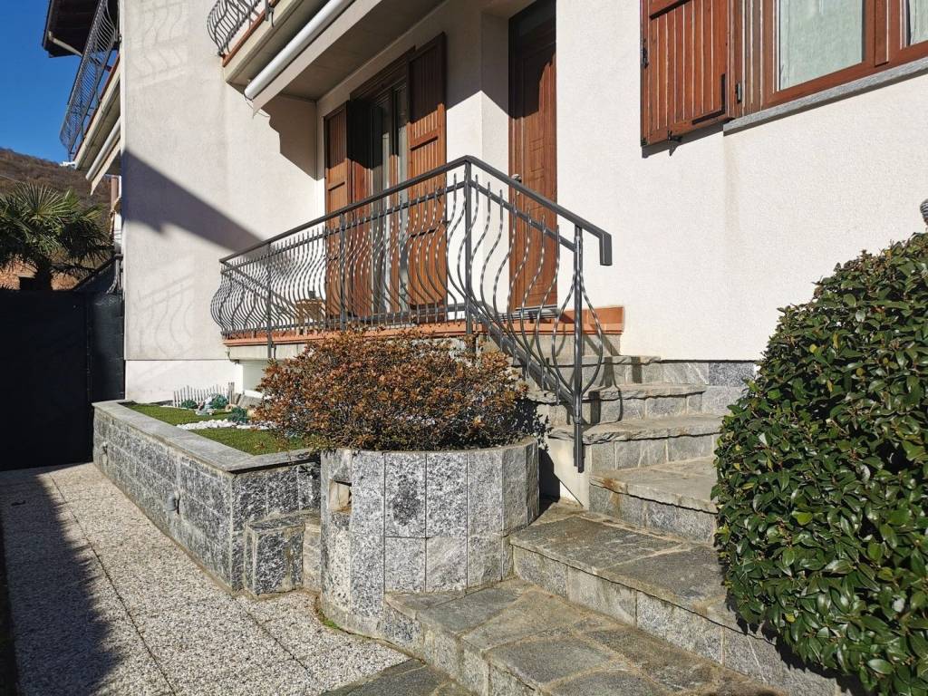 Villa a Cuasso al monte in Via per Besano - Foto 5