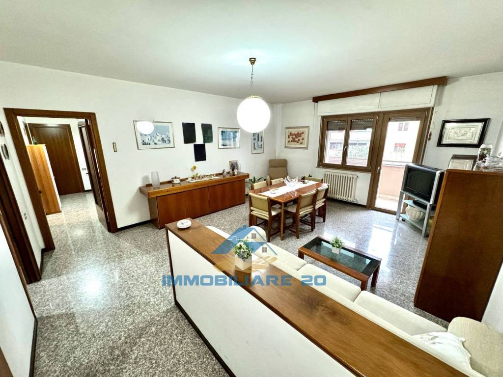 Appartamento a Teramo in VIA MELARANGELO - Foto 3