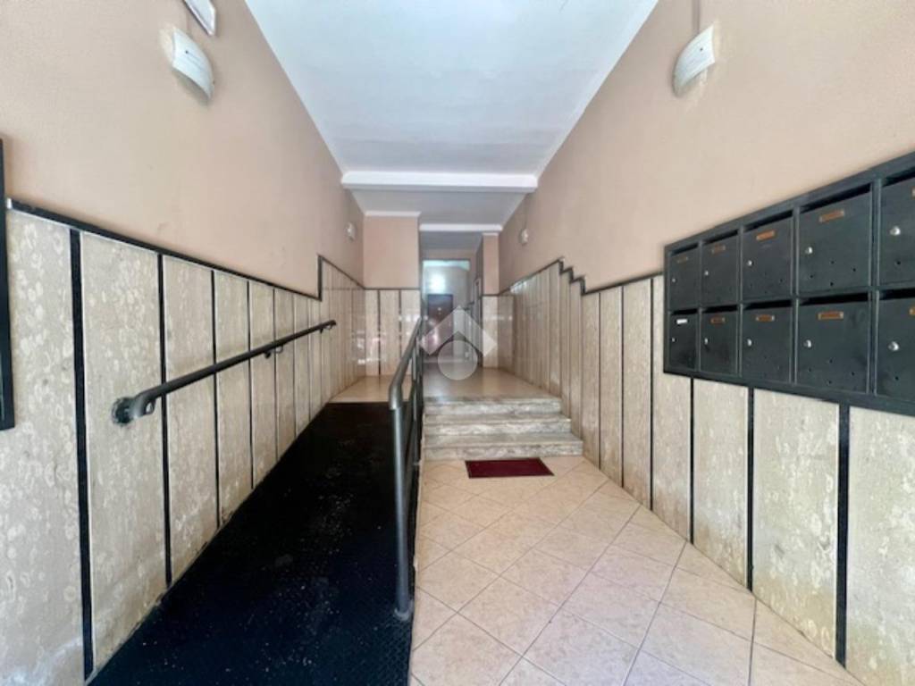 Appartamento a Napoli in Via carlo carrà, 70 - Foto 2