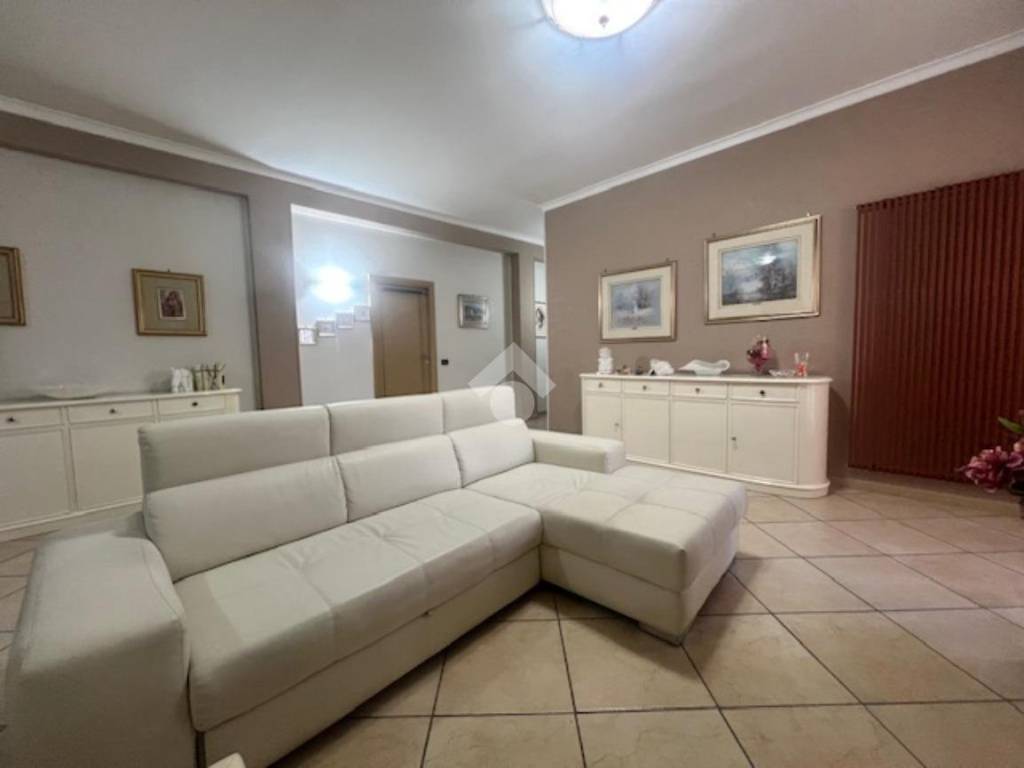 Appartamento a Napoli in Via carlo carrà, 70 - Foto 5