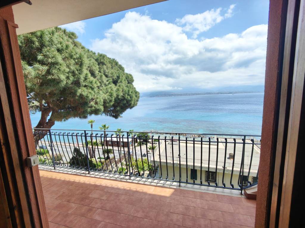 Appartamento a Messina in Via Consolare Pompea, 431 - Foto 4