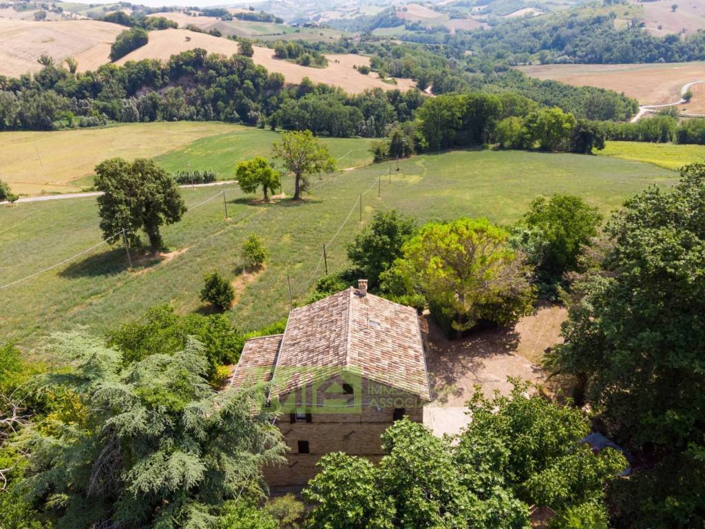 Rustico / casale a Belmonte piceno in belmonte piceno, 11 - Foto 3
