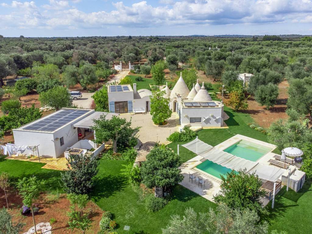 Villa a Ceglie messapica in Strada Provinciale , 28 - Foto 3