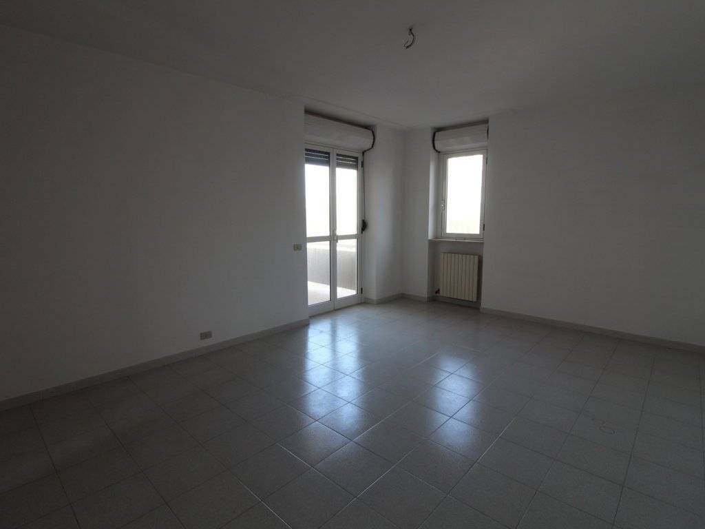 Appartamento a Grottaglie in Via 25 Aprile, 3 - Foto 2