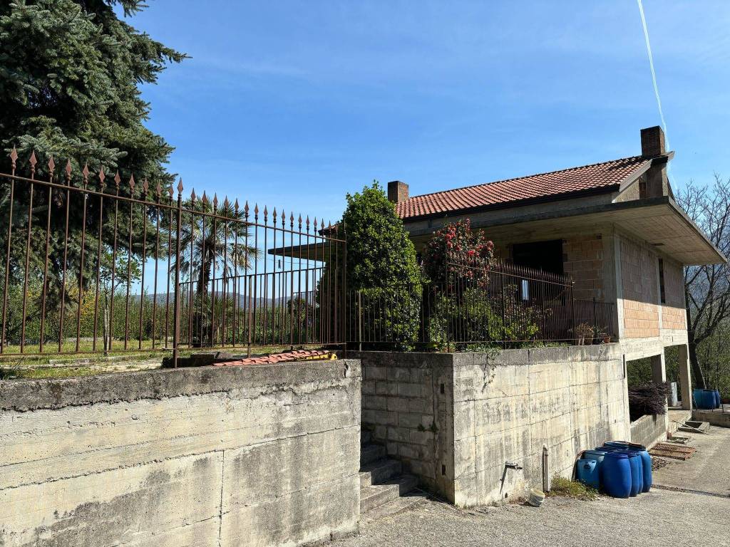 Villa a Montoro in Via Roma - Foto 3
