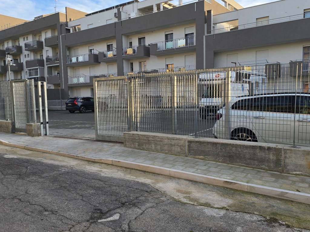 Box / garage a Gravina in puglia in Via dei Santi Apostoli - Foto 5