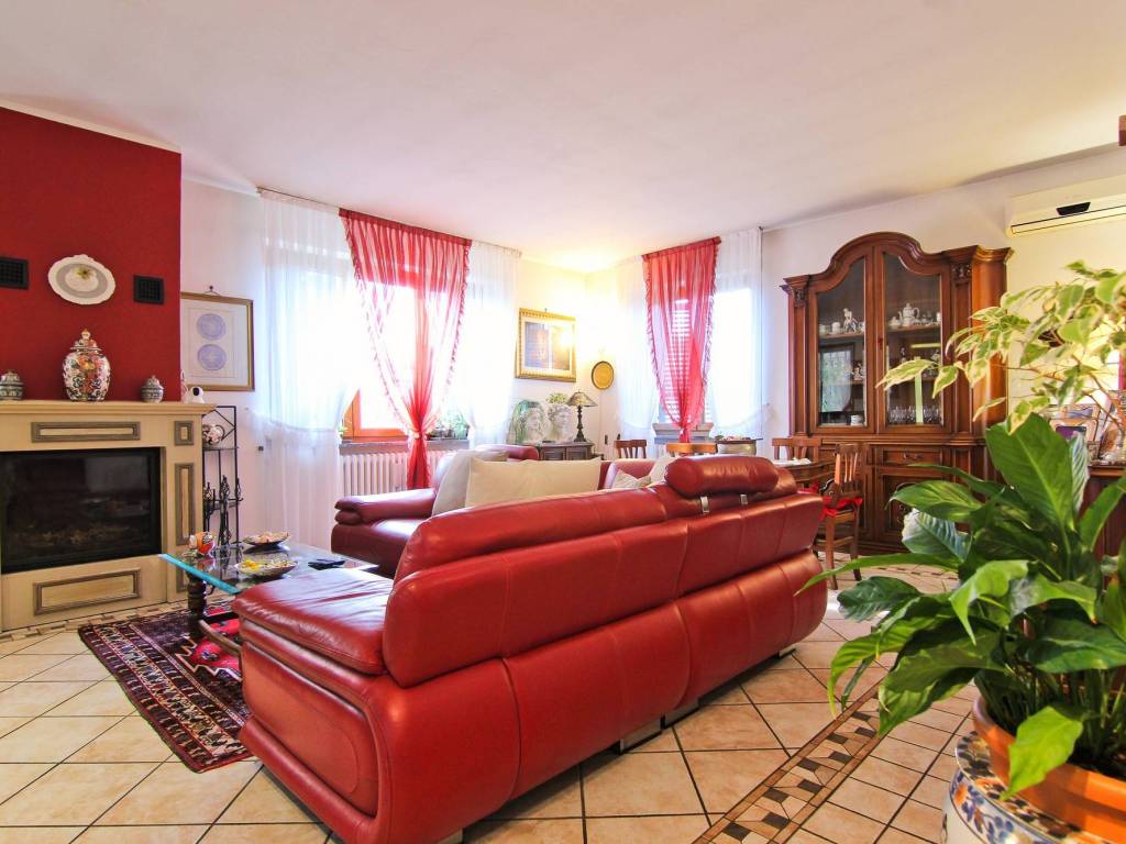 Villa a Ceriano laghetto in Via Silvio Pellico - Foto 4