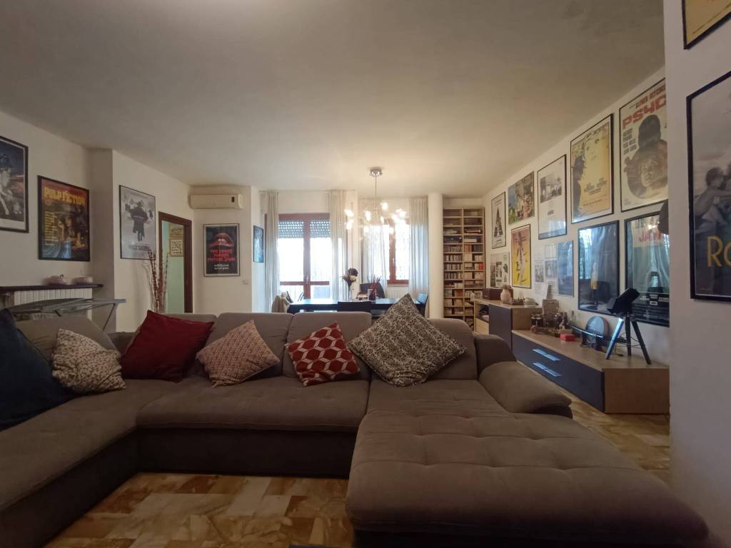 Villa a Latina in Via Toscana - Foto 3