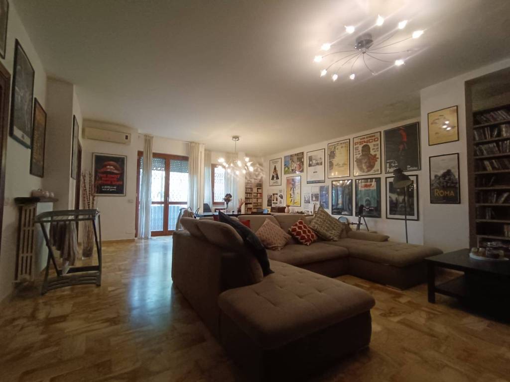 Villa a Latina in Via Toscana - Foto 4