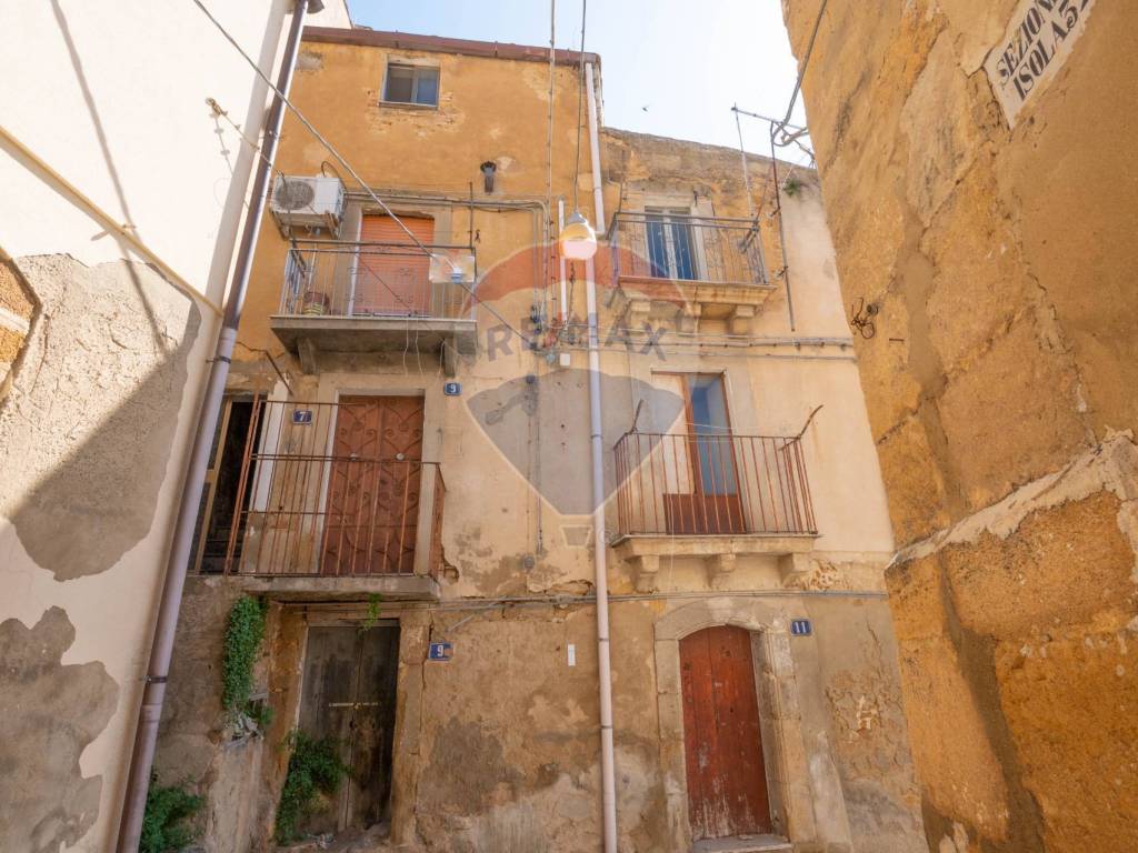 Casa indipendente a Caltagirone in Via Giuseppico, 5 - Foto 3