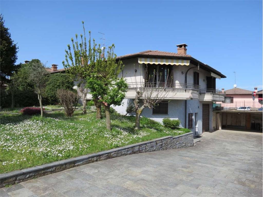 Villa a Bulgarograsso in VIA CIMAROSA, 7/B - Foto 2