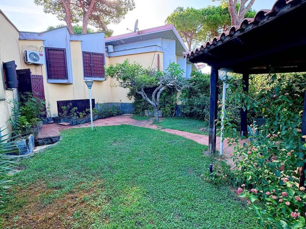 Villetta a schiera a San felice circeo in Via Terracina, 104 - Foto 2