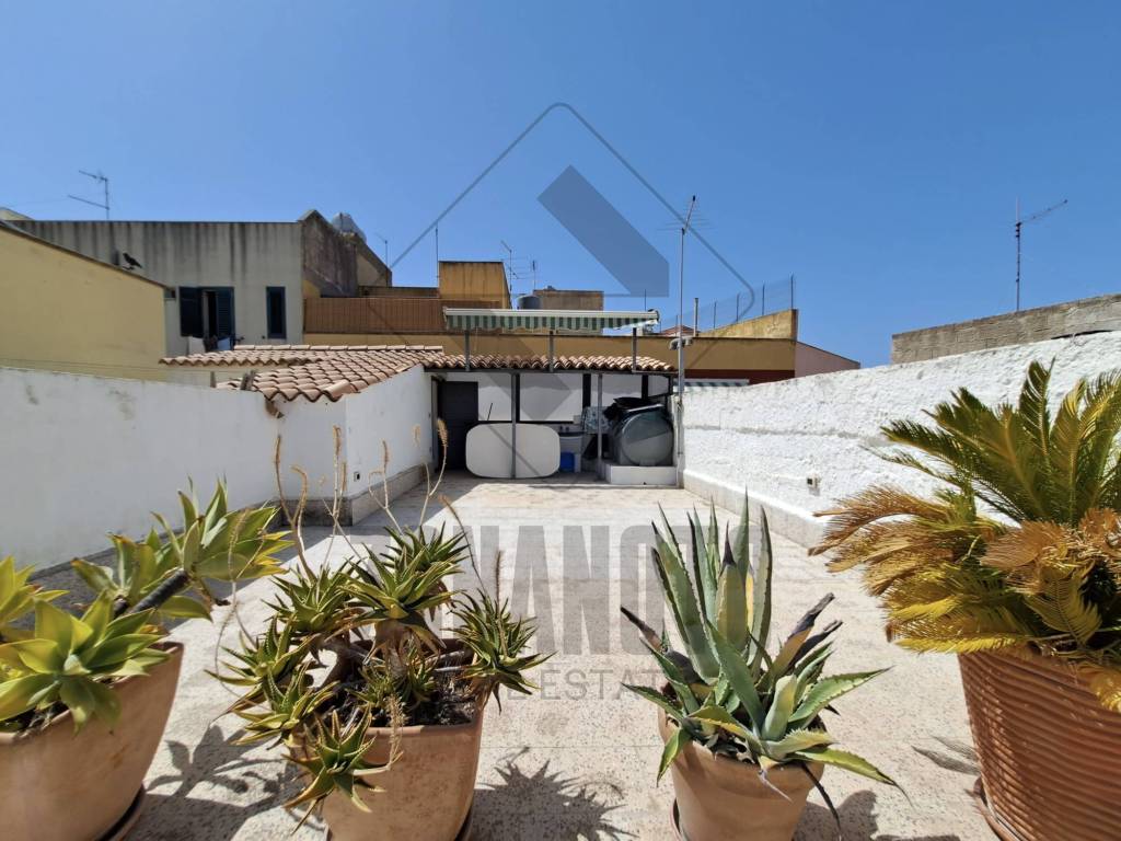 Appartamento a Noto in Via Giovanni Aurispa, 6 - Foto 2