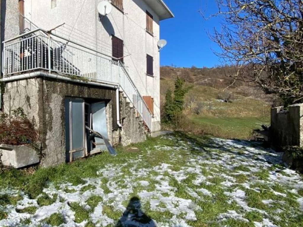 Casa indipendente a Varese ligure in via Casareggio - Foto 2