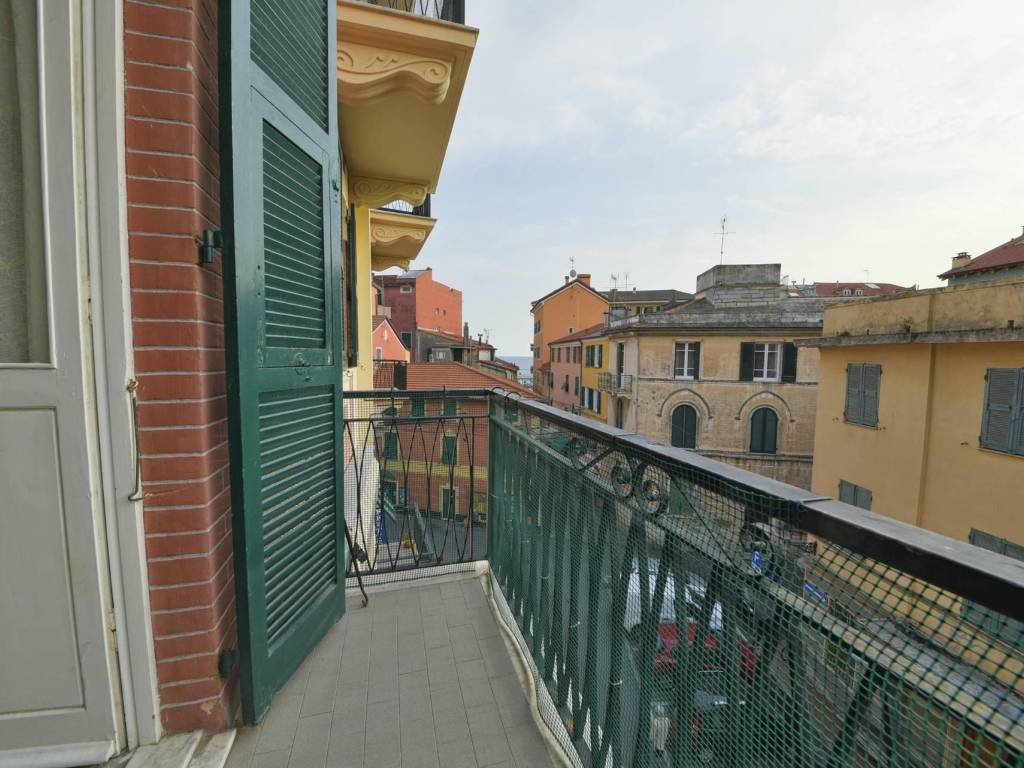 Appartamento a Varazze in Piazza San Bartolomeo - Foto 5