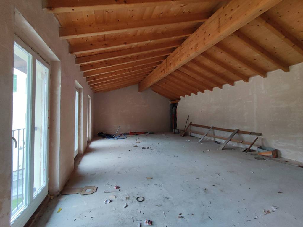 Appartamento a Cannobio in Via Paolo Zaccheo, 16 - Foto 3