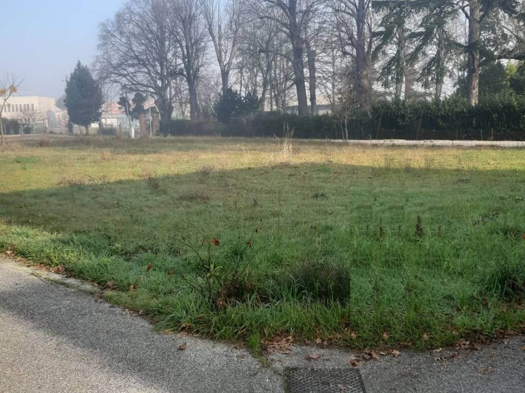 Terreno a Ravenna in Via del Sale Vecchia, 17 - Foto 3