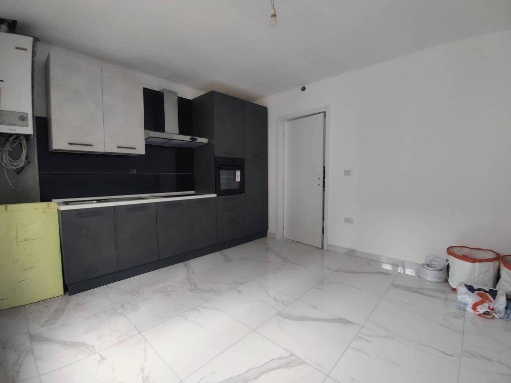 Appartamento a Fornovo di taro in Piazza Libertà - Foto 2