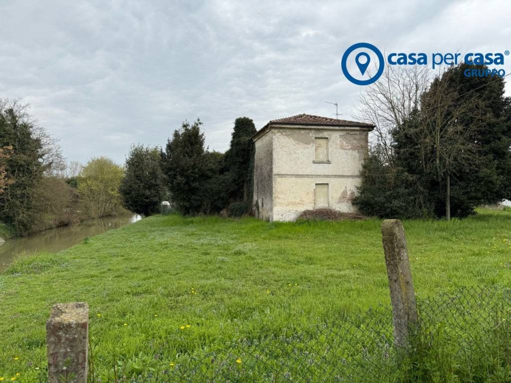 Rustico / casale a Arquà polesine in Vicolo Guido Brugnolo - Foto 2
