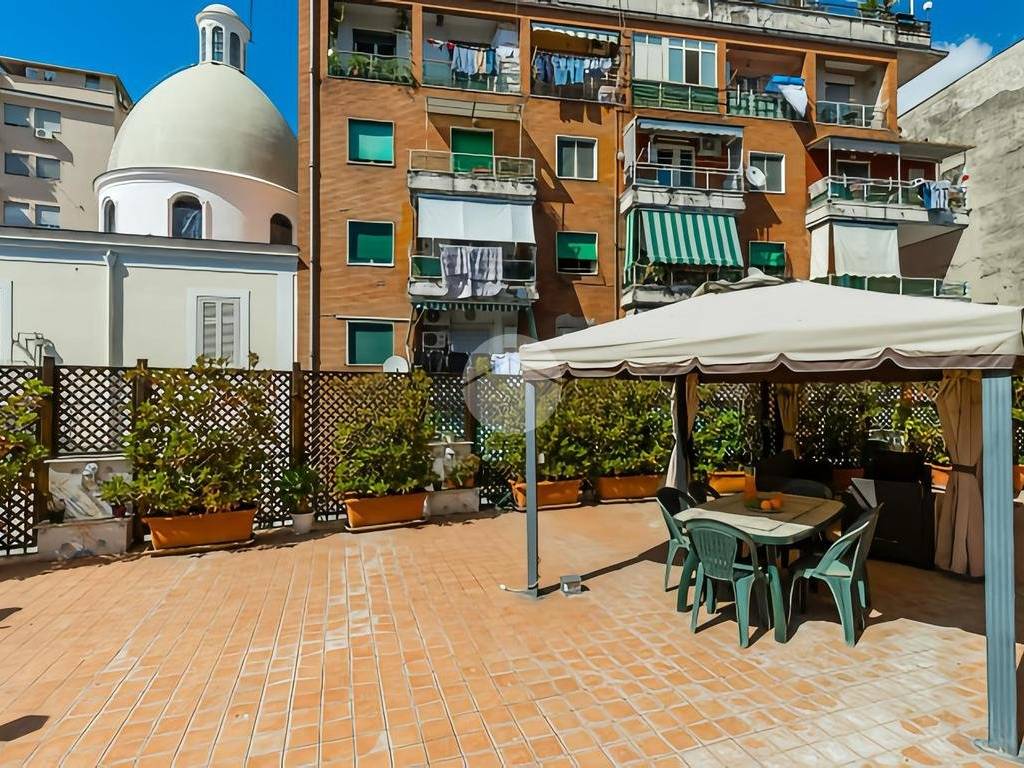 Appartamento a Napoli in Corso Arnaldo Lucci, 116 - Foto 3