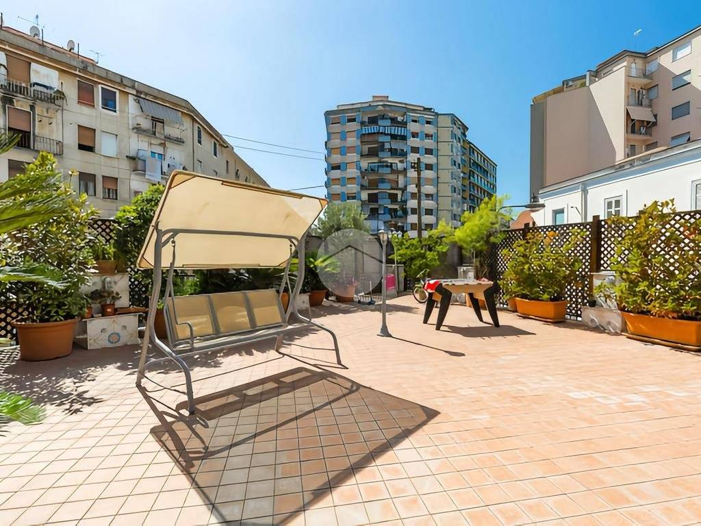 Appartamento a Napoli in Corso Arnaldo Lucci, 116 - Foto 4