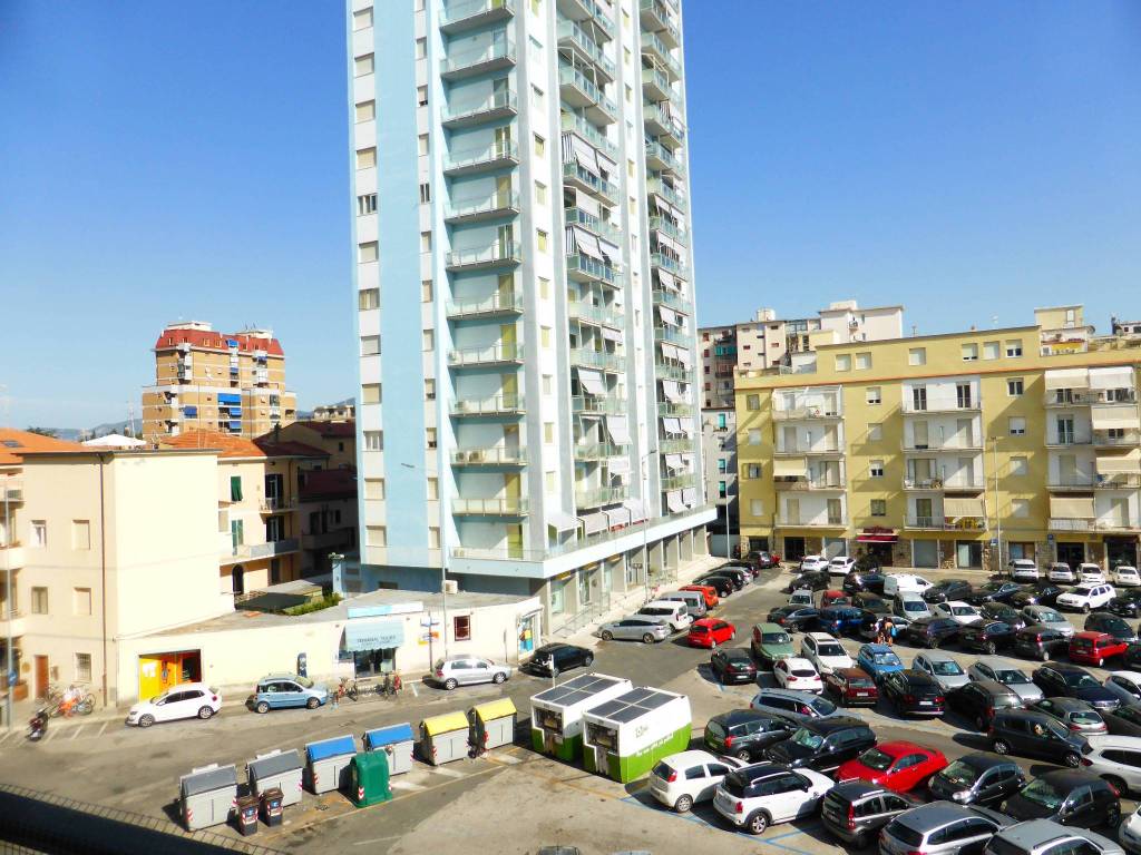 Appartamento a Follonica in Via Zara - Foto 5