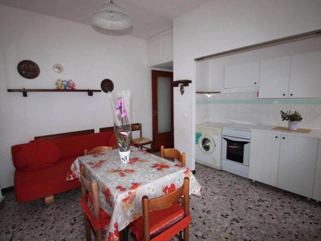Attico / mansarda a Borghetto santo spirito in Via Parioli 5. - Foto 2