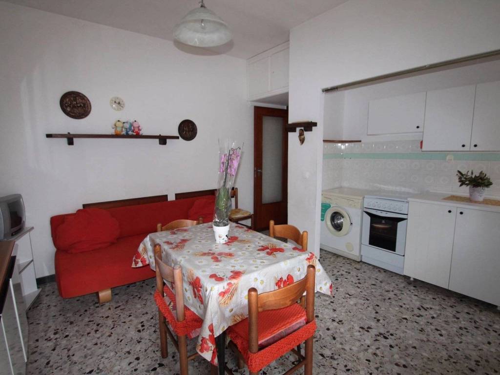 Attico / mansarda a Borghetto santo spirito in Via Parioli 5. - Foto 4