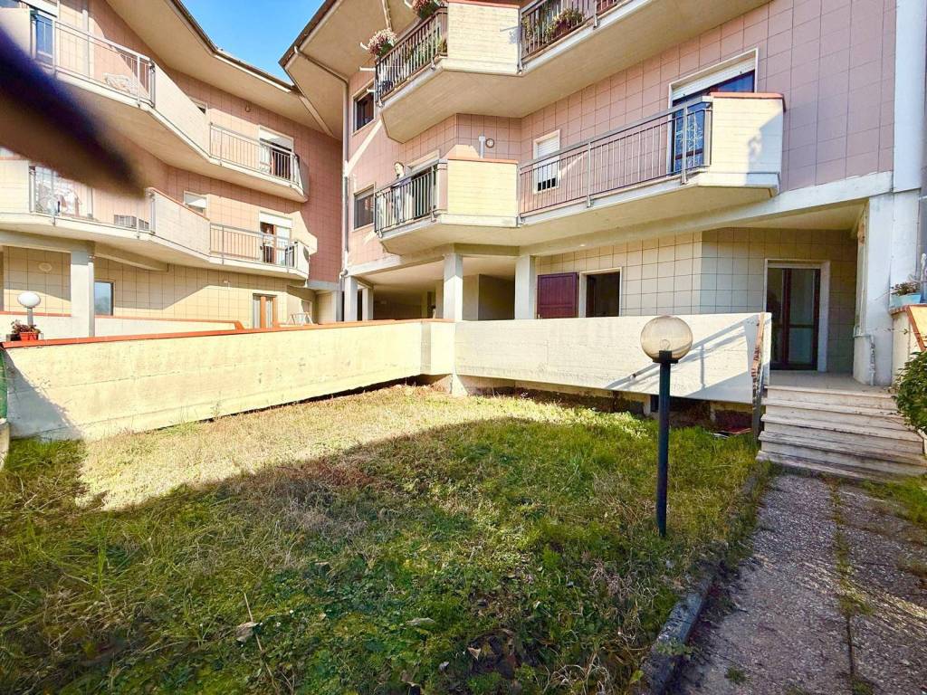 Appartamento a Rieti in Via Bernardino Giovannelli, 15 - Foto 3