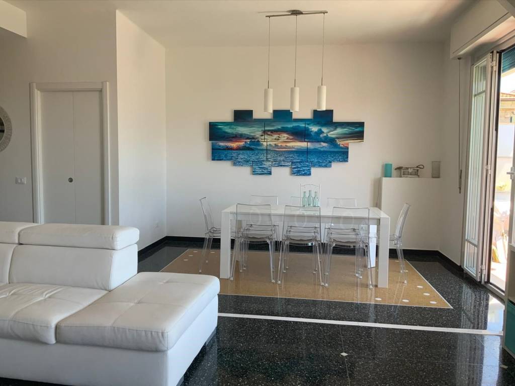 Appartamento a Varazze in Via M. Carattino - Foto 5