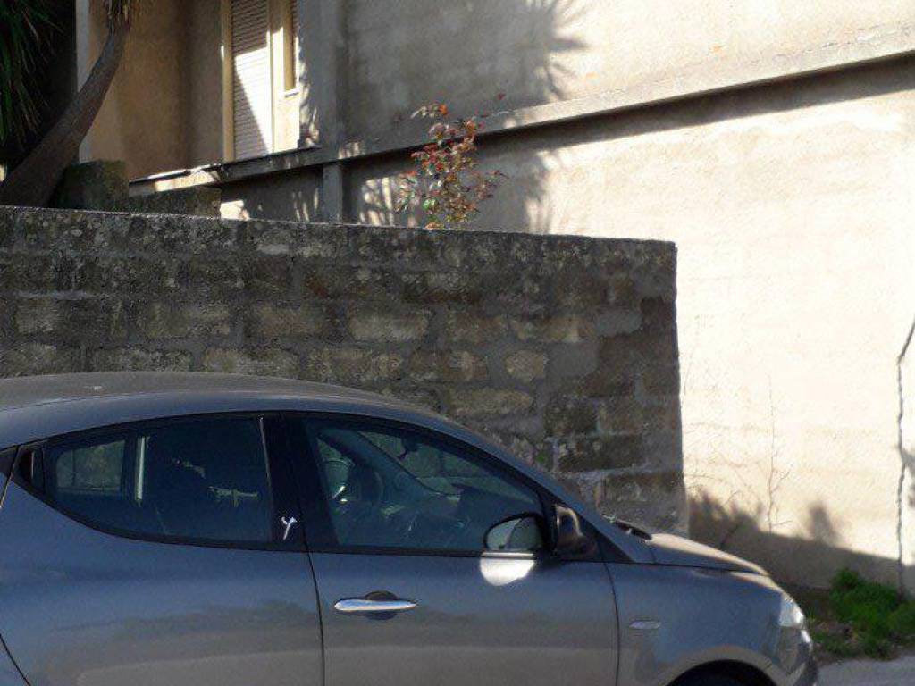 Palazzo / stabile a Melilli in Via Giulio E. Rizzo - Foto 5