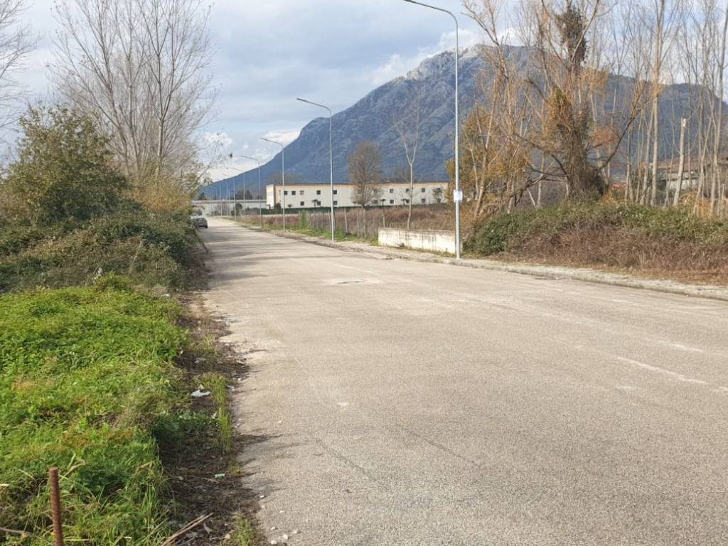 Terreno a Montesarchio in Via Francesco Caracciolo - Foto 4