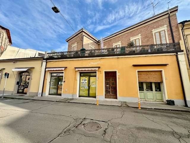 Palazzo / stabile a Mirandola - Foto 3