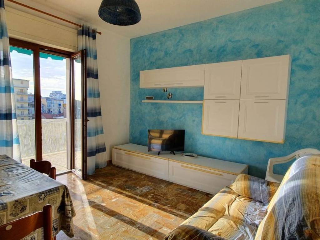 Appartamento a Follonica in Via Puccini, 29 - Foto 5