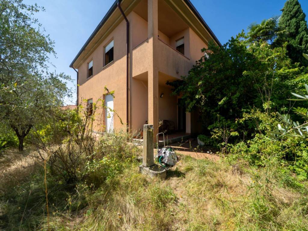 Villa a Cavriglia in via principe di Piemonte - Foto 3