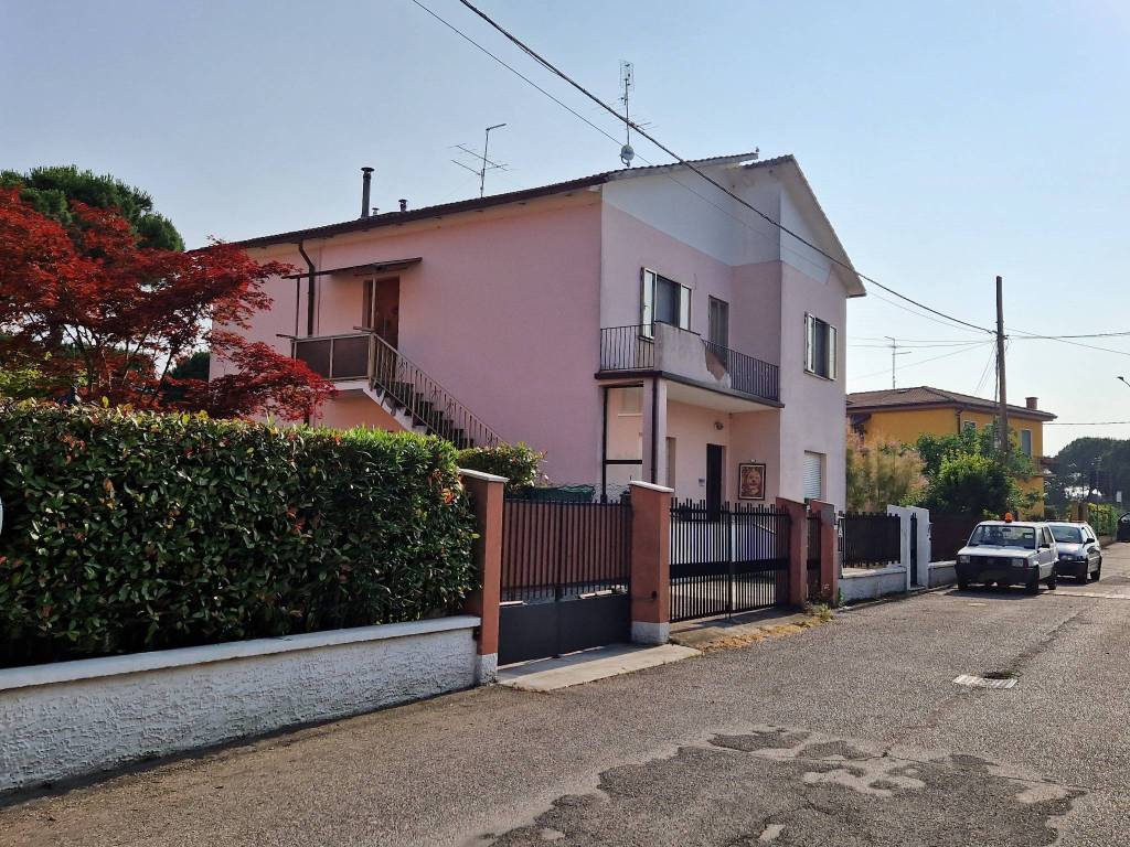 Appartamento a Verona in Strada La Rizza - Foto 3