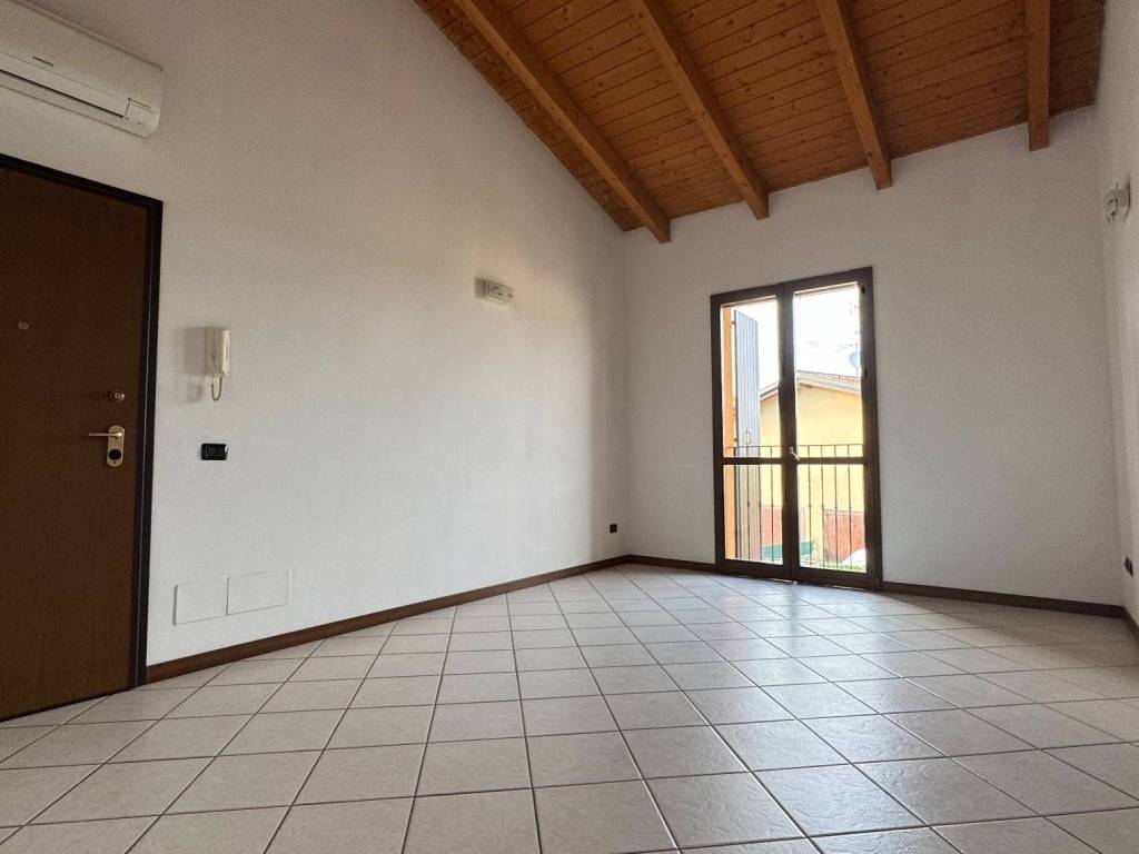 Appartamento a Goito in Via Bonifacio Calvo - Foto 3