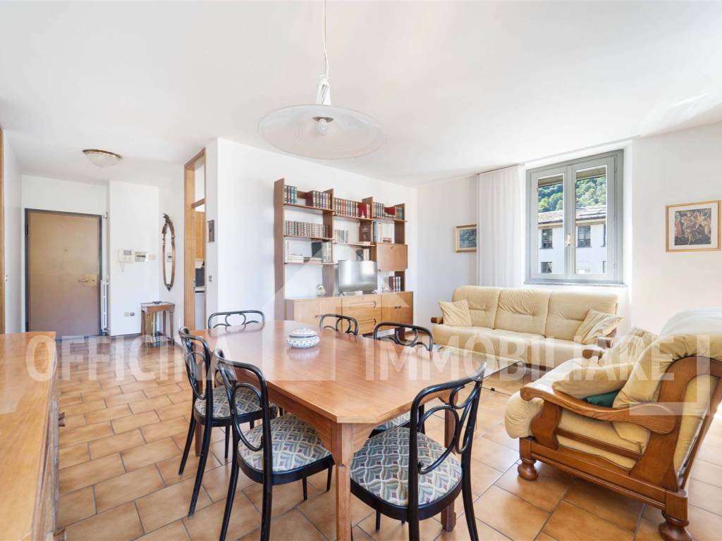 Appartamento a Morbegno in Piazza Caduti Libertà - Foto 5