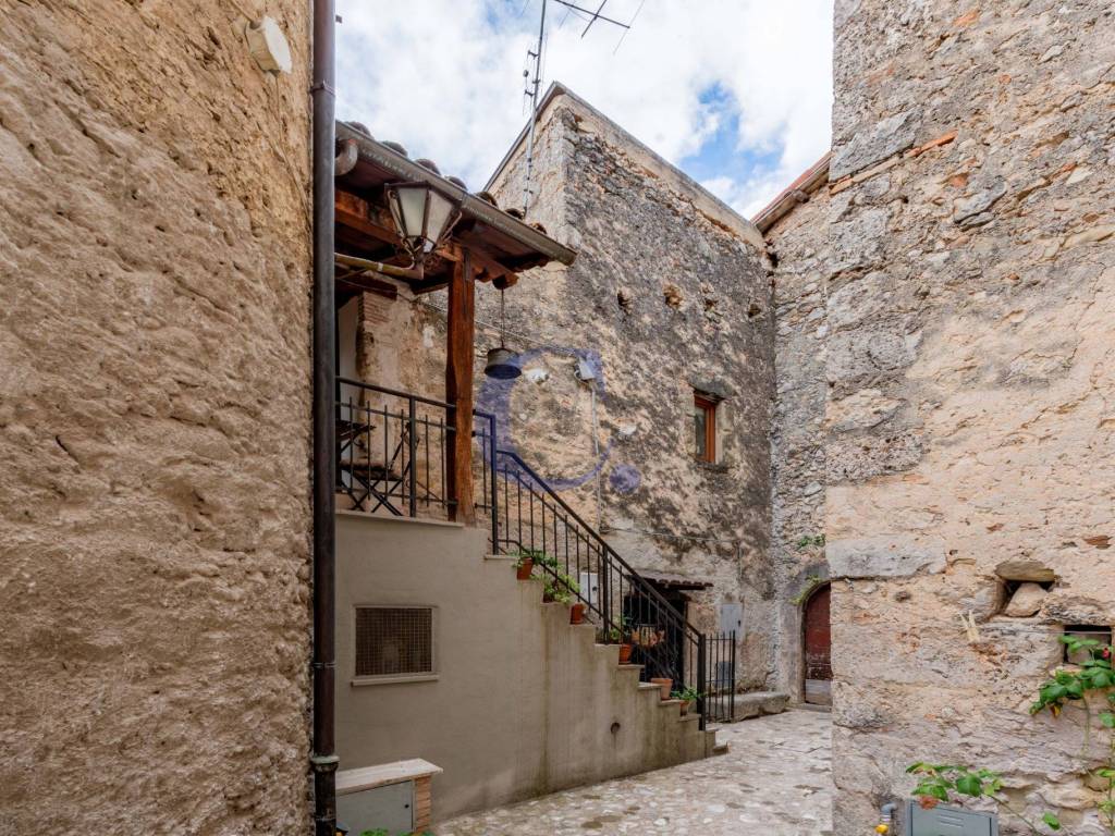 Casa indipendente a Petrella salto in Piazza Indipendenza, 1 - Foto 2