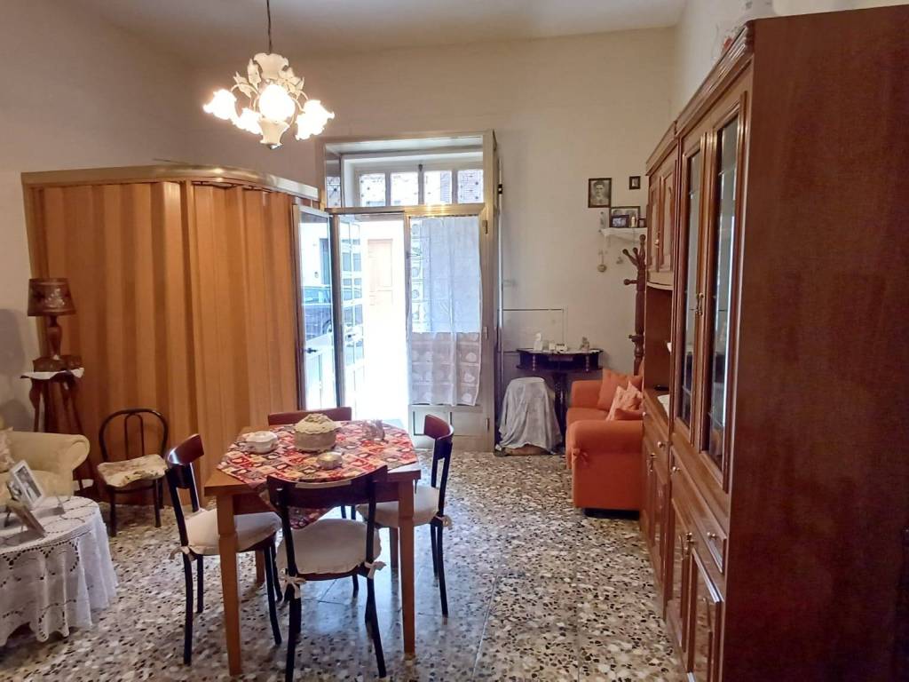Appartamento a Francavilla fontana in Via Montebello - Foto 3