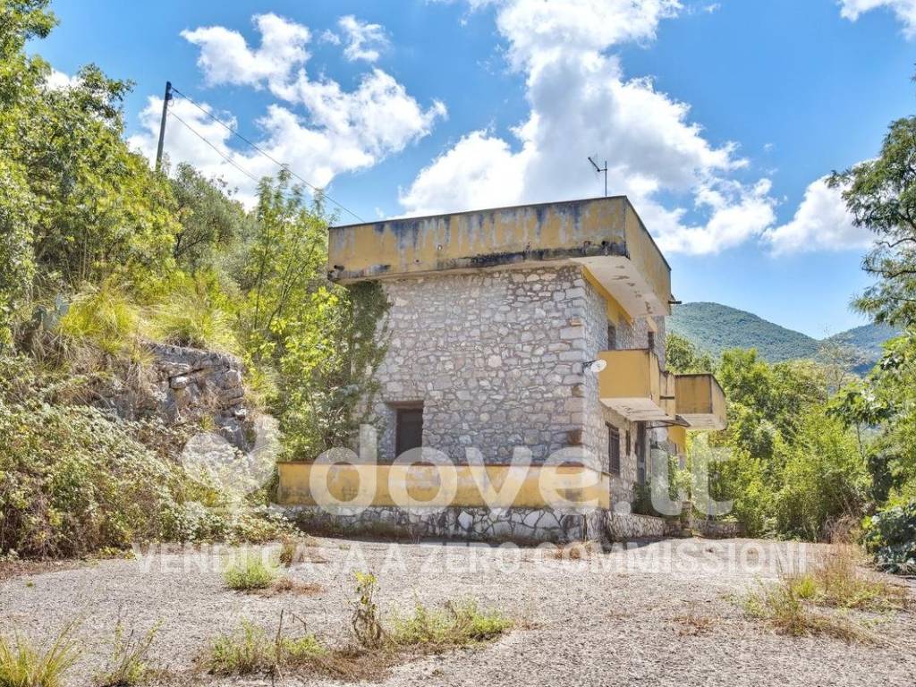 Rustico / casale a Amaseno in via Lungana - Foto 3