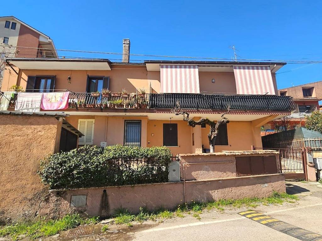 Appartamento a Frosinone in Via Vado del Tufo, 40 - Foto 4