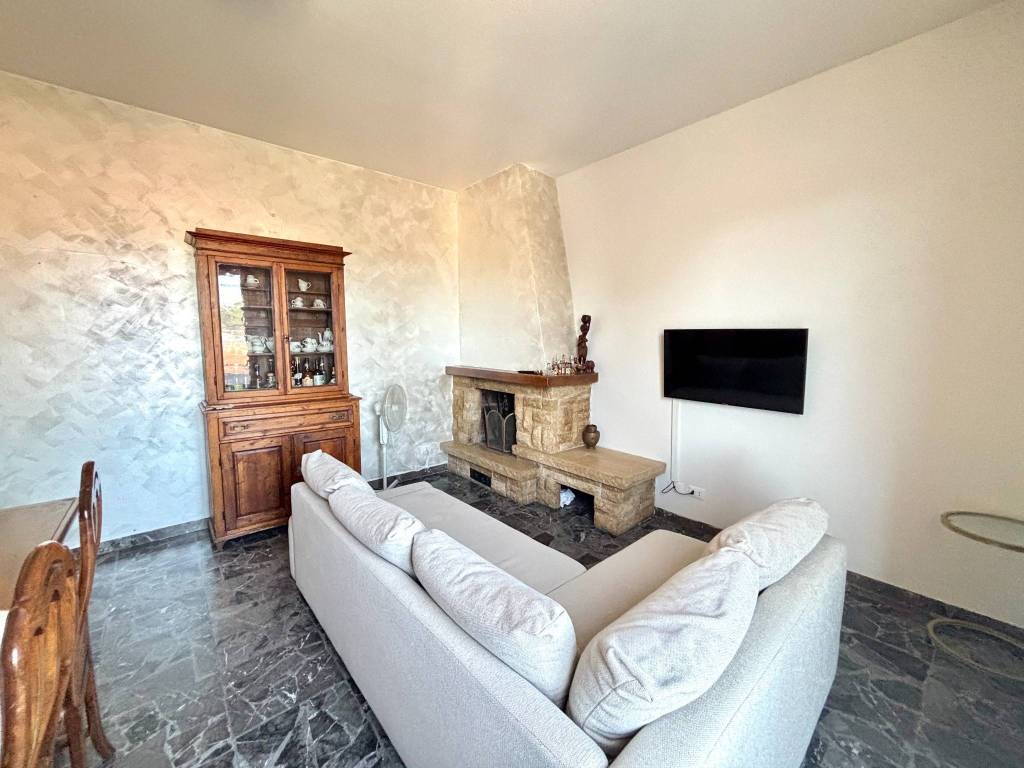 Appartamento a Cavriglia in Via Pietro Gori - Foto 5