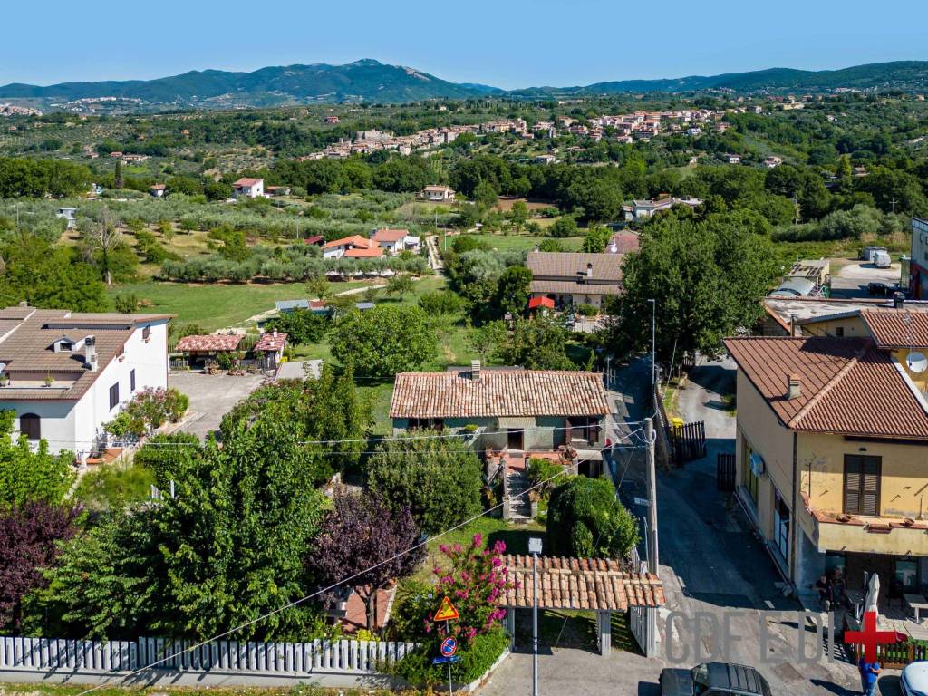 Rustico / casale a Poggio nativo in Via Farense - Foto 2