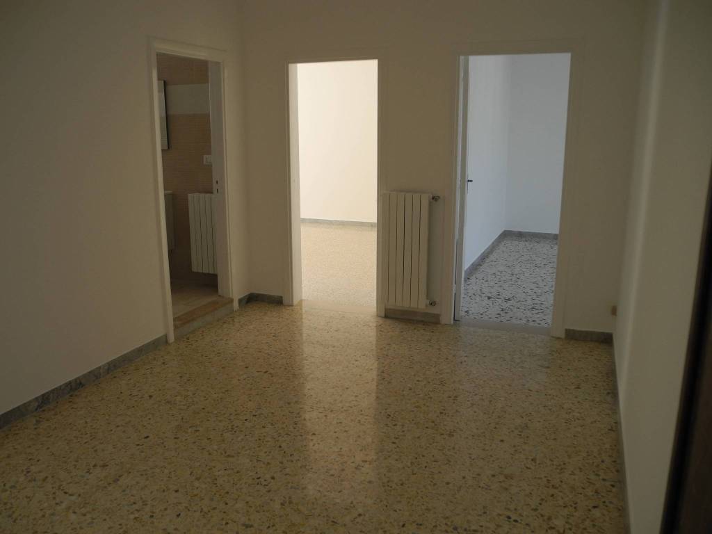 Appartamento a Martina franca in Via Francesco Paolotti, 74 - Foto 4