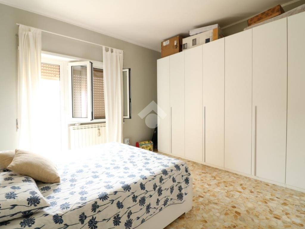 Appartamento a Genzano di roma in Via Edmondo de Amicis, 63 - Foto 2